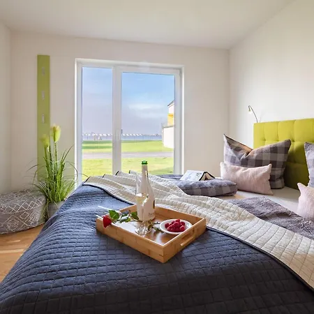 Apartment Fewo-meerwert-by-seeblick-ferien-familienfreundlich-3zi-top
